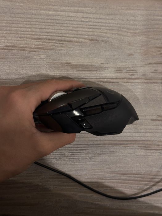 Мишка logitech G502 hero
