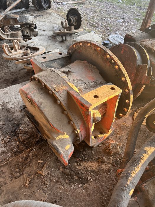 Миксер автобетоносмеситель