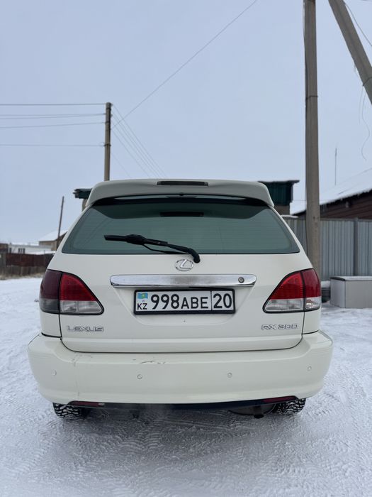 Лексус рх 300  американец