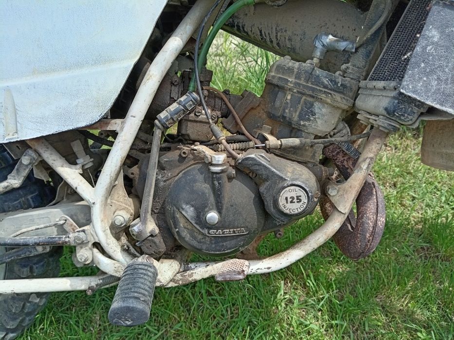 Motocicleta Cagiva Elefant 125