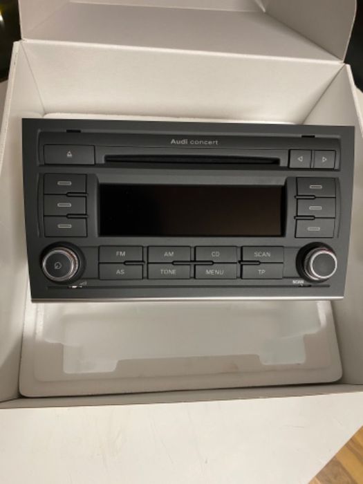 AUDI Concert 2+ EU 8T в добро състояние