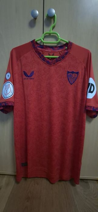 Автентични футболни фланелки