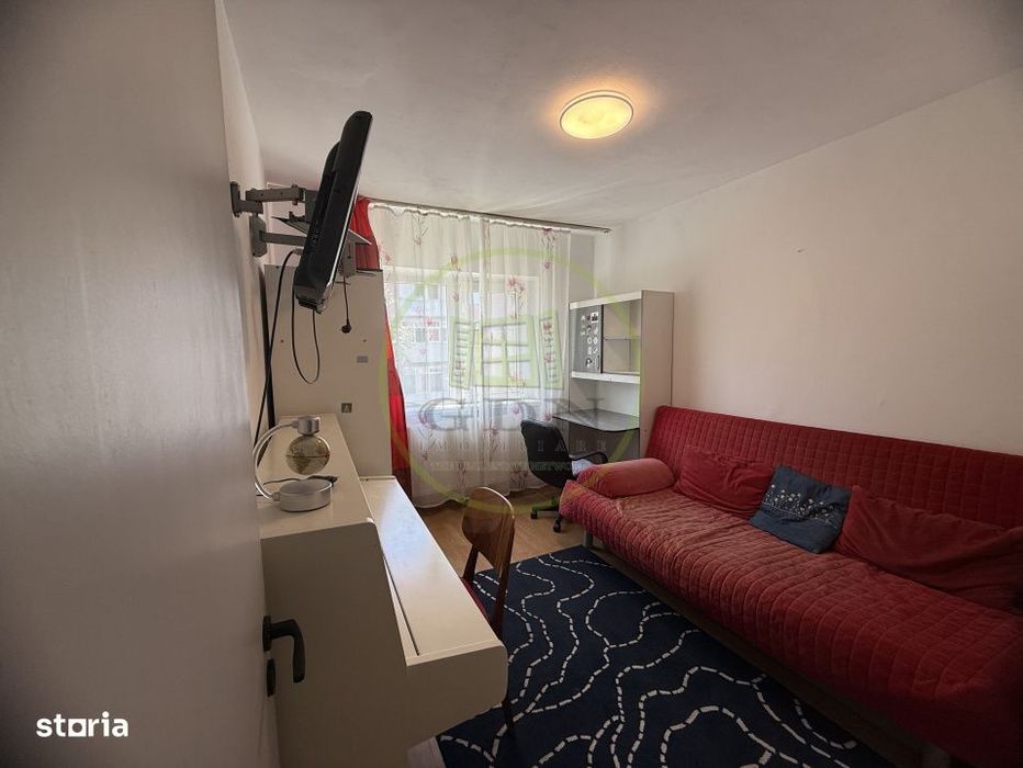 Apartament 3 camere, 70.7 mp, cartier Lapus, zona restaurant Intim