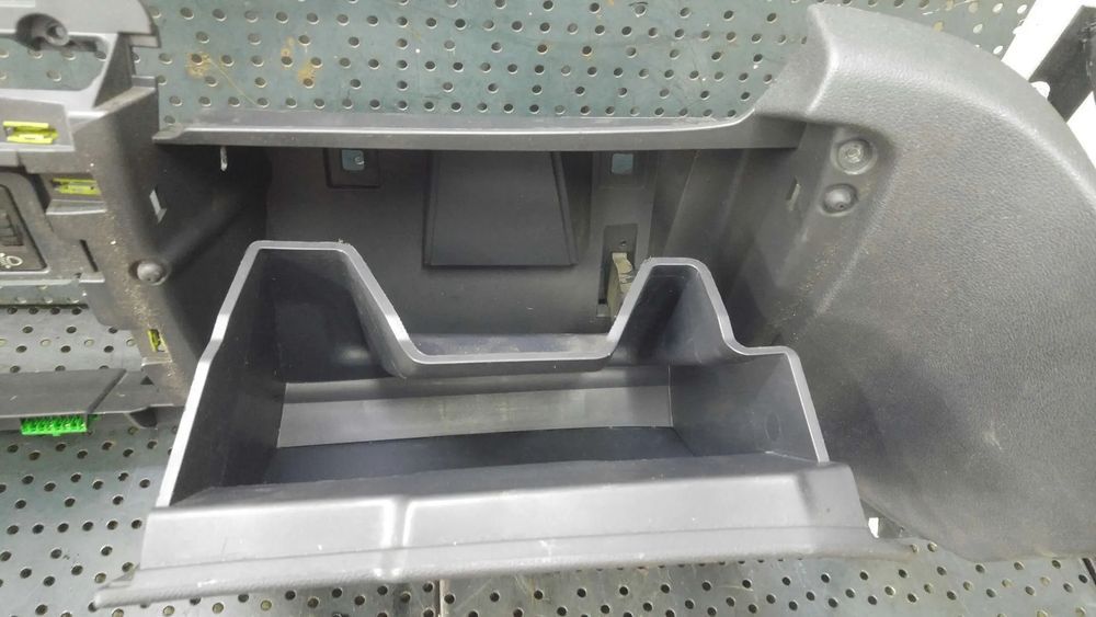 Torpedou peugeot 3008 9685168577 63190211