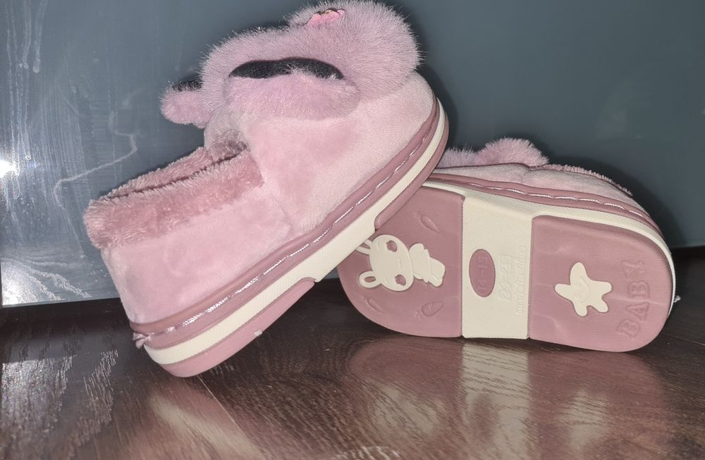 Обувь на девочку новая 22-24р