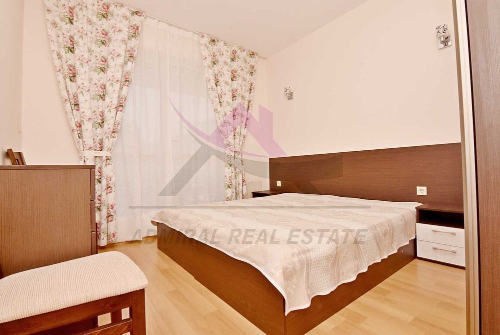 Дава се под наем Двустаен апартамент в Варна, Бриз - 60 кв.м за 700 € - Снимка #2