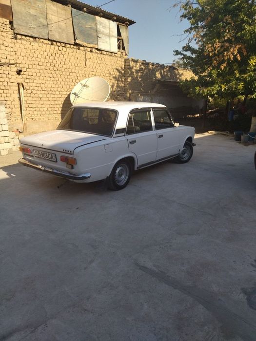 Сотилади Ваз 21011