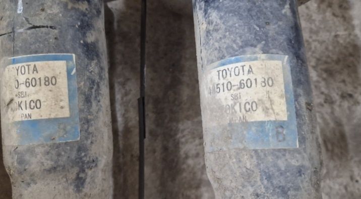 Lend cruiser 200. Toyota