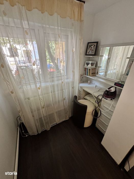Apartament 3 camere decomandat FAR