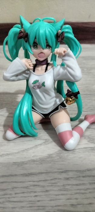 фигурки аксессуары