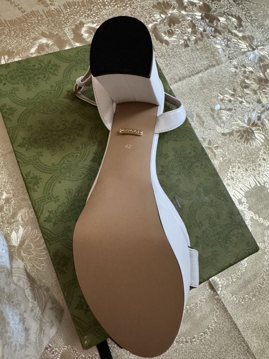 Дамски сандали Gucci