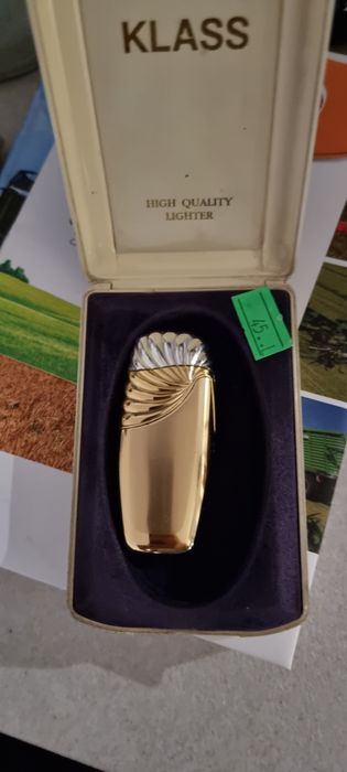 Запалка от затворен магазин