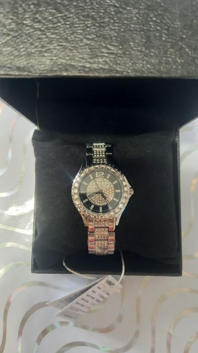 Часы женские Новые