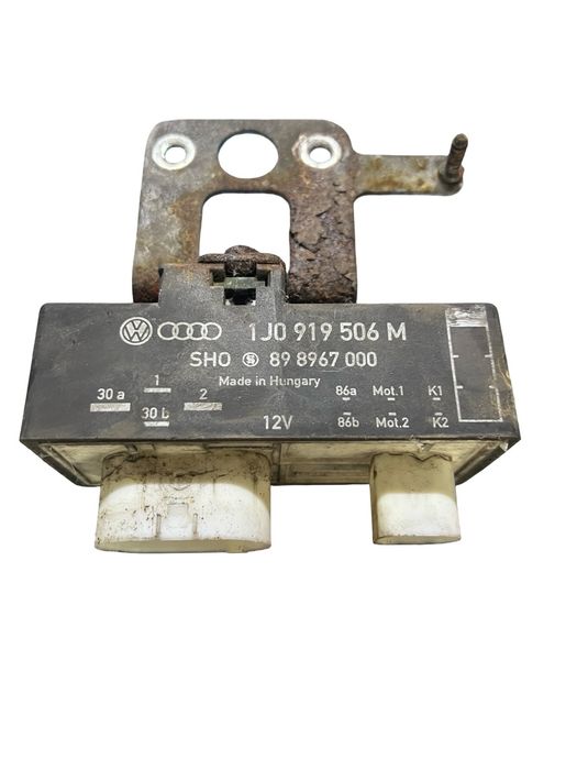 Releu Ventilator Lichid De Racire Volkswagen Polo 9N_ 2001 - 2012 12V