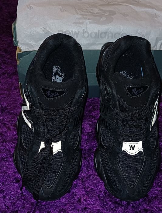 Vând Adidași New Balance 9060 !!