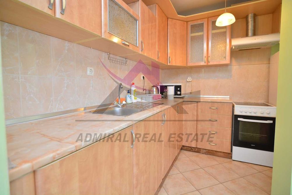 Дава се под наем Четиристаен апартамент в Варна, Общината - 150 кв.м за 1500 € - Снимка #2