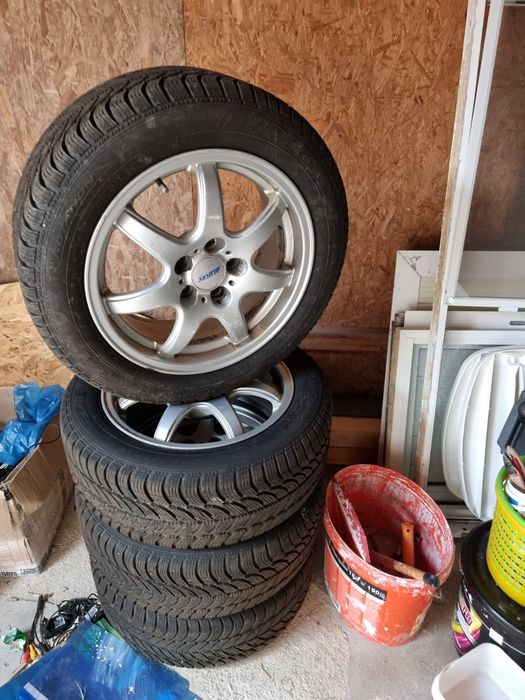 Jante aliaj R16 Ford 5x108 cu anvelope de iarna Debica Frigo 205/55/16