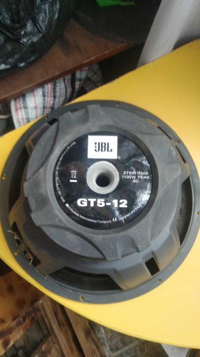 Продам Сабвуфер JBL
