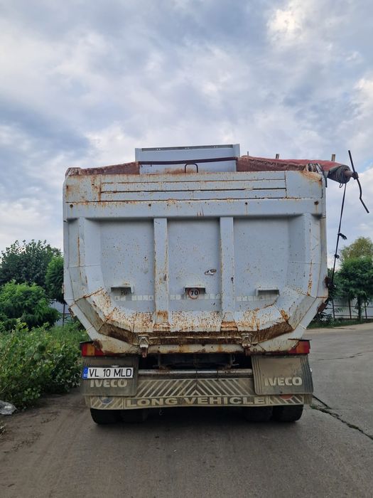 IVECO TRAKKER 450 – 8x4 – BASCULANTĂ – 2008 – 428.482 KM