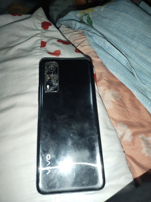 Продам виво у31 64гб