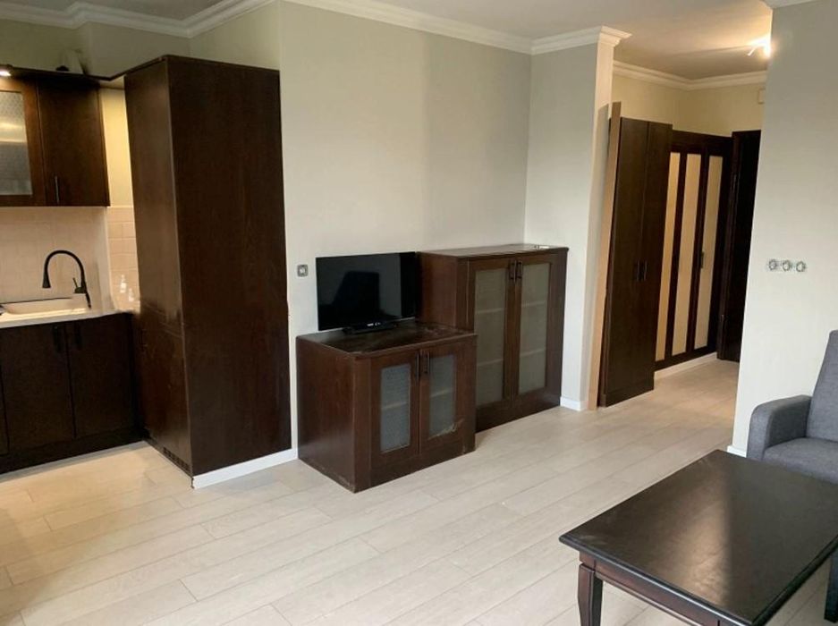 Дава се под наем Двустаен апартамент в София, Борово - 60 кв.м за 750 € - Снимка #2