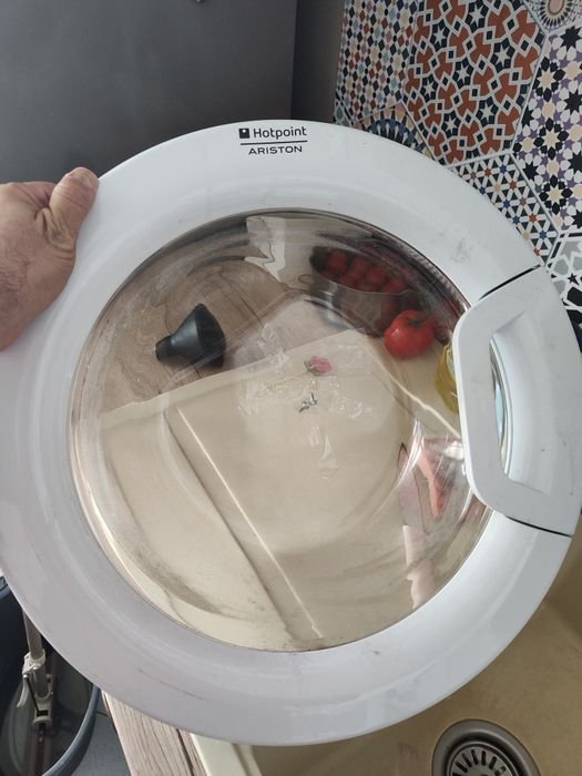 Пералня Hotpoint Ariston WFM701