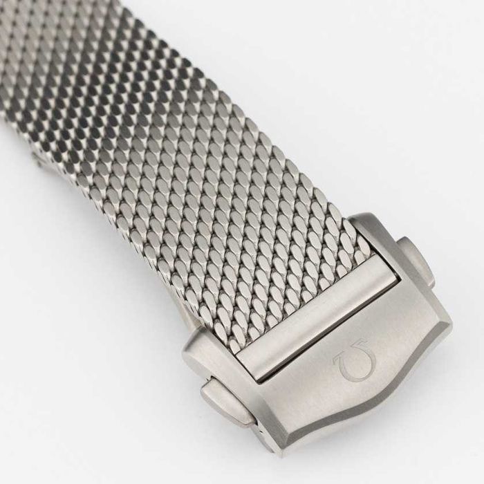 Omega Seamaster Diver 300m 007 Edition Titanium