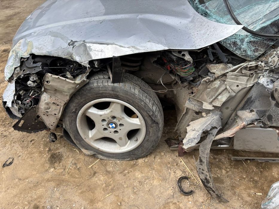 БМВ 525 на запчасти