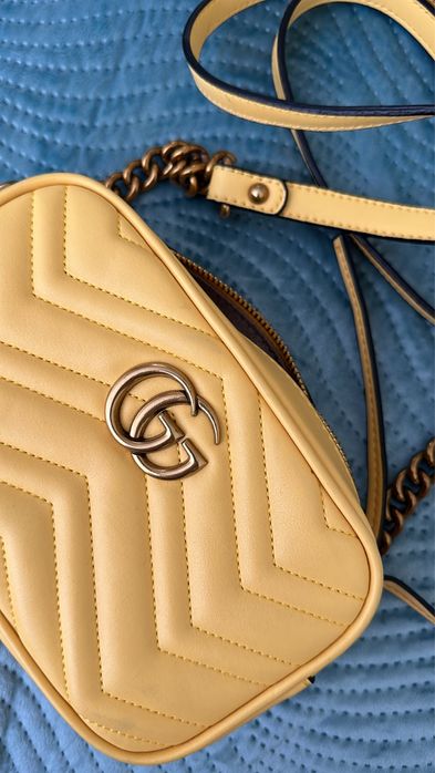 малка чанта gucci