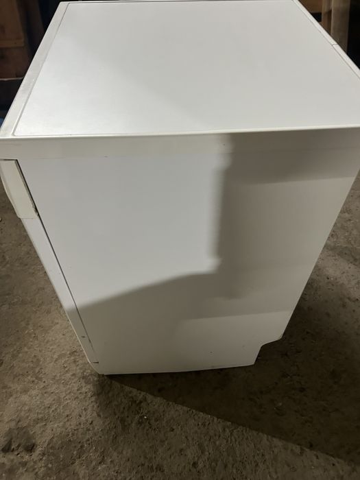 Продавам съдомиялна машина INTUITION – изправна