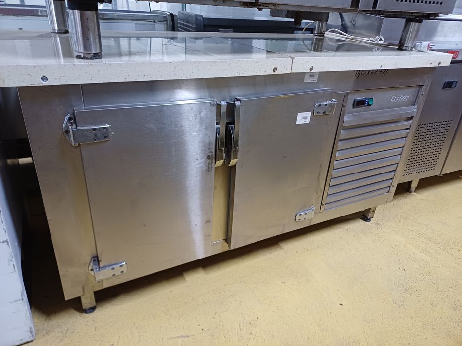 Стол холодильник,  стол холодильник с рабочей поверхностью