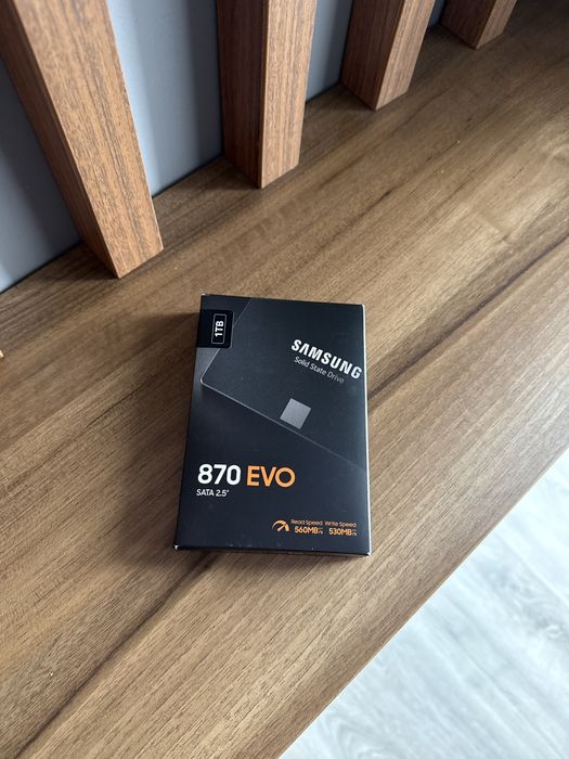 SSD Samsung 870 Evo 1TB - Nou - Sigilat