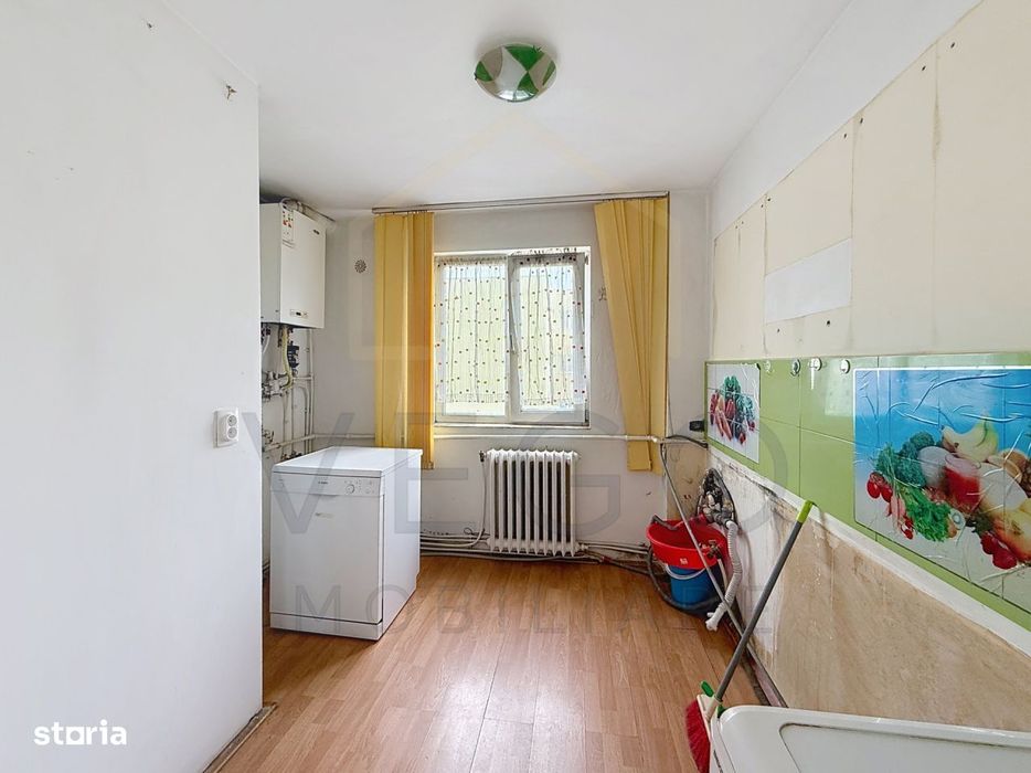 Apartament cu 4 camere decomandate la 2245 eur/mp in Manastur