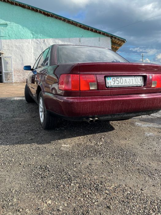Продам машину. Ауди А6