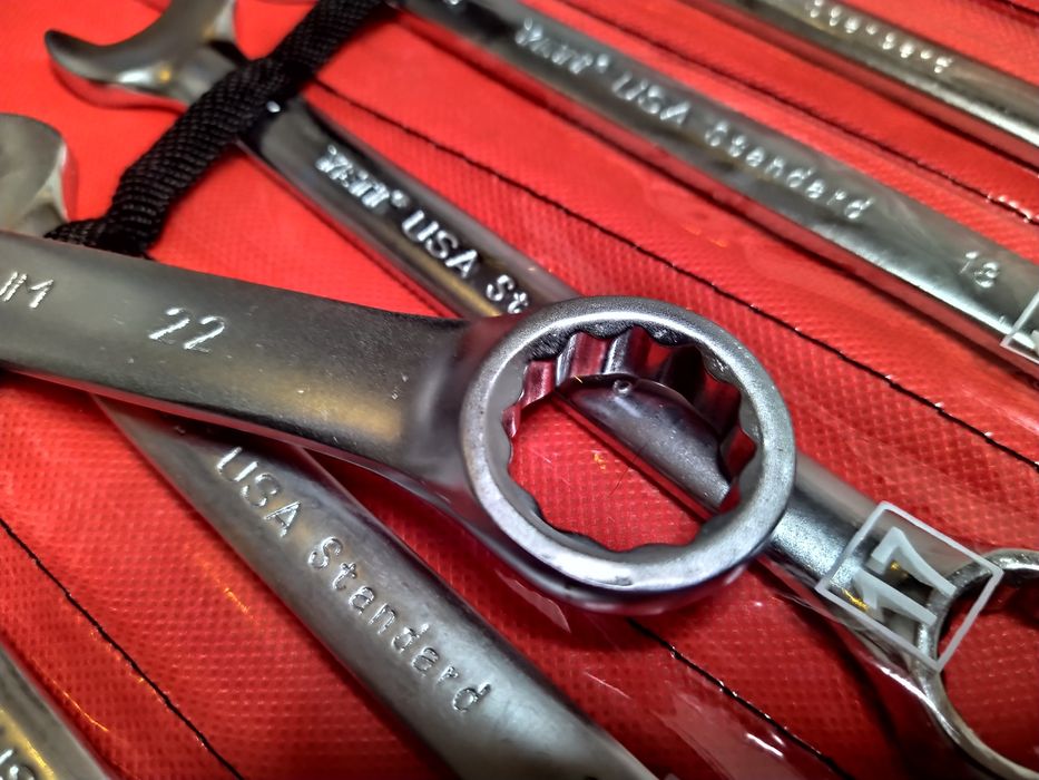 Set Chei Profesionale Combinate 14 PIESE 8-24 MM cu Suport Husa