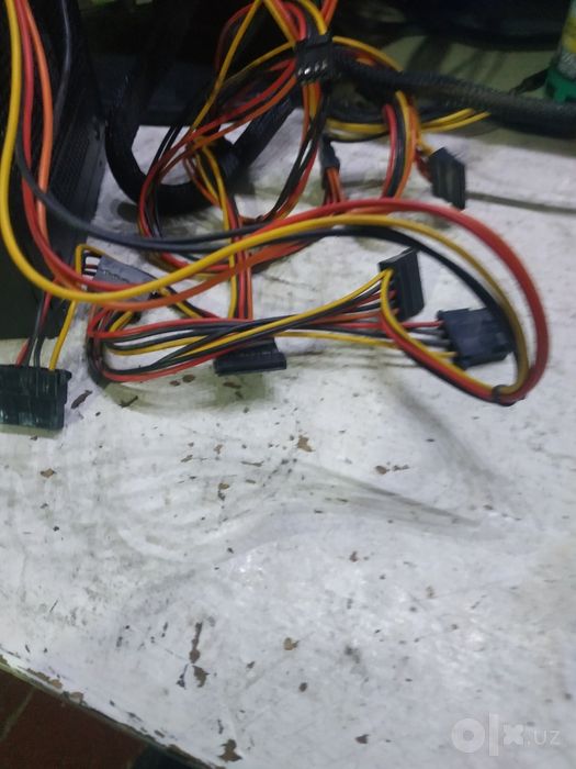 Продается COOLER MASTER 600W