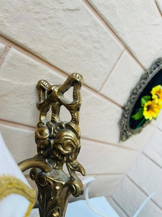 Красива месингова лампа за стена от Англия