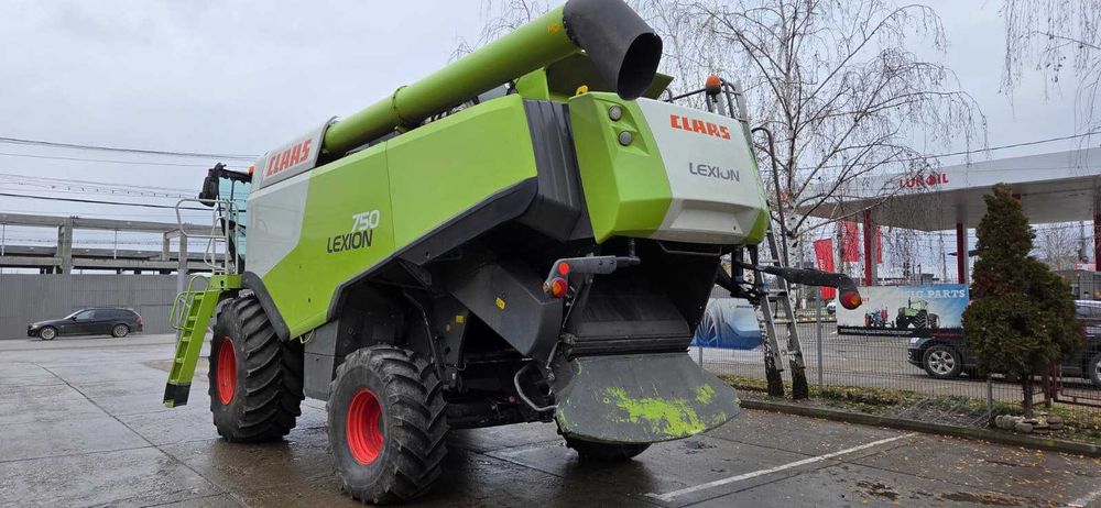 Combina CLAAS Lexion 750 T4i