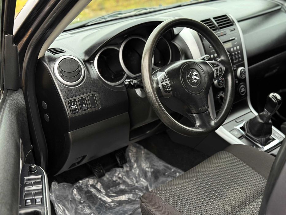 Suzuki Grand Vitara 2011 Euro5 1.9 DDiS 129 CP 4x4 Impecabil !