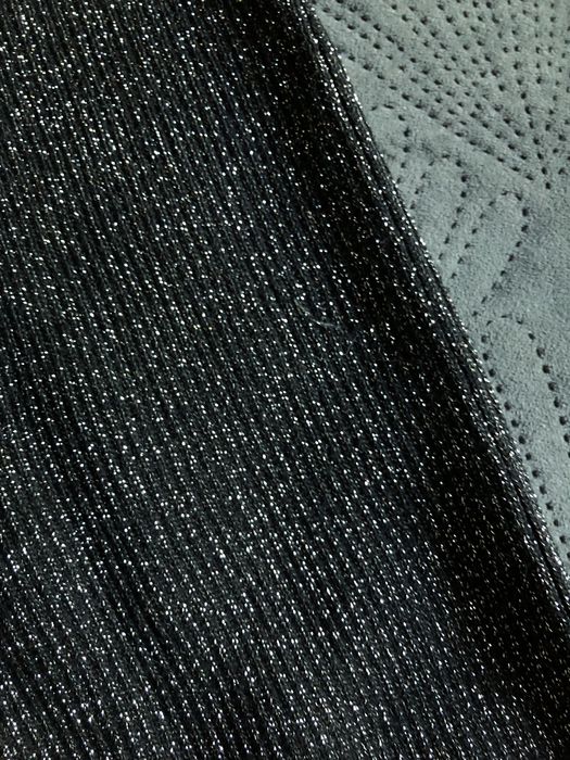 Дълга черна рокля