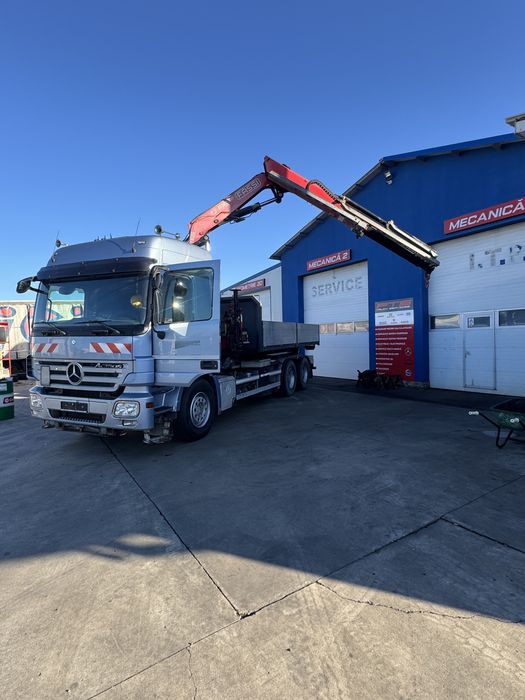 Mercedes Actros 6x4 Abroll cu Macara Fassi