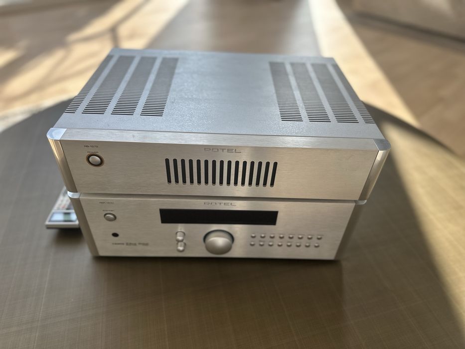 Rotel RSP 1570 + Rotel RB 1572 High-end