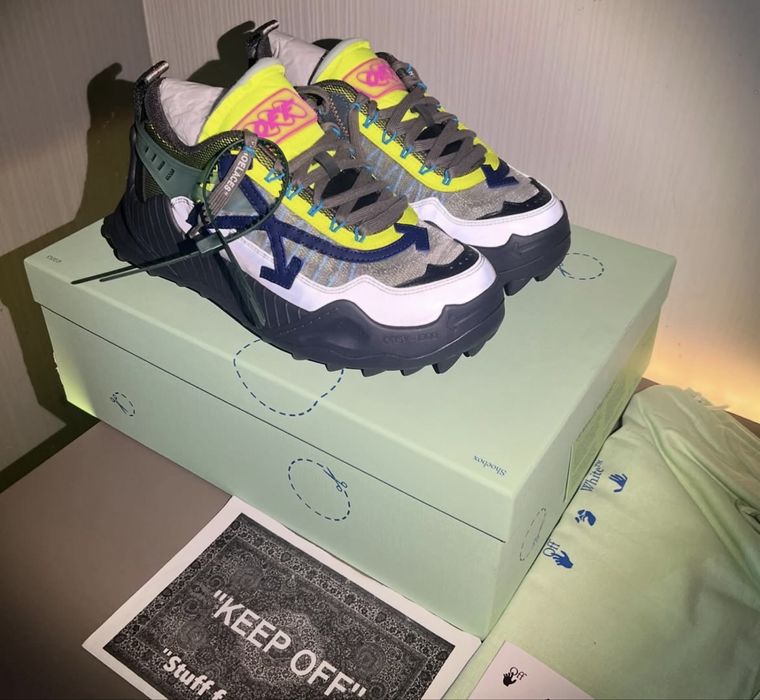 Adidasi off white odsy 1000