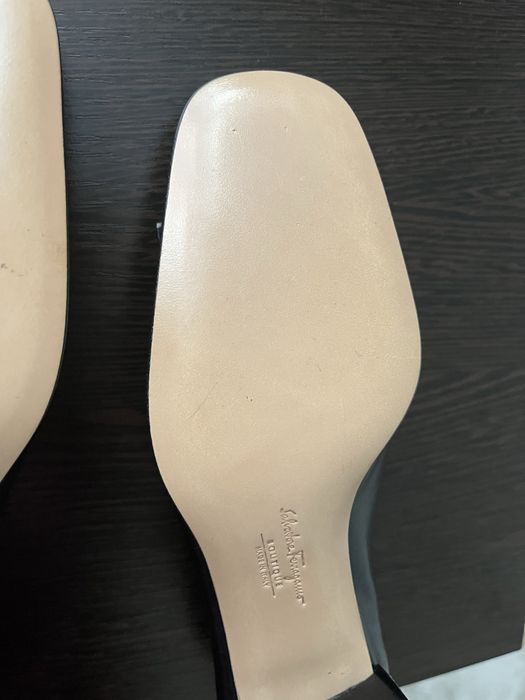 Salvatore Ferragamo. Модель Vara