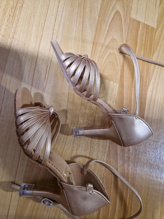 Туфли для танцев, женские