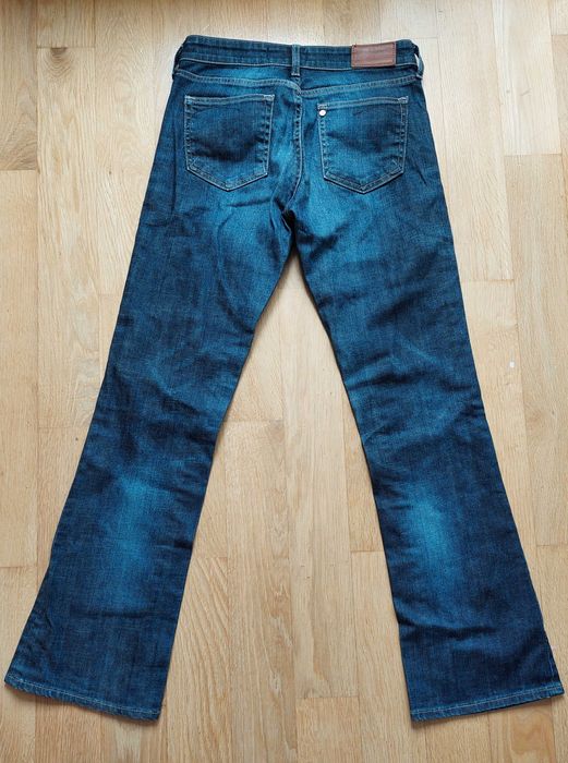 Дамски дънки размер М