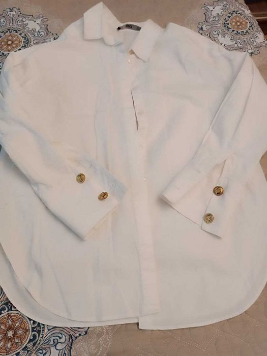 Блузка белая очень красивая на учебу для девушек