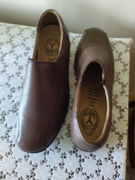 Туфли осеннии женскии.