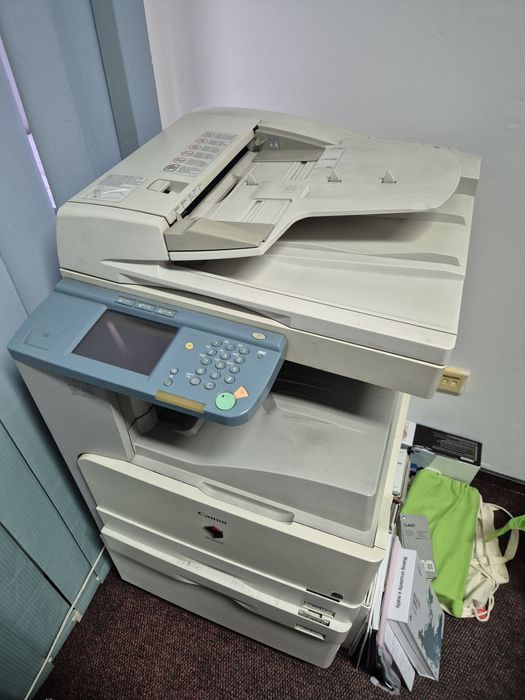 Imprimantă Canon IR2025i