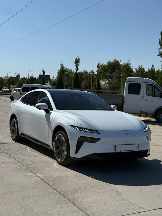 Dongfeng 007 Full Gibrid
